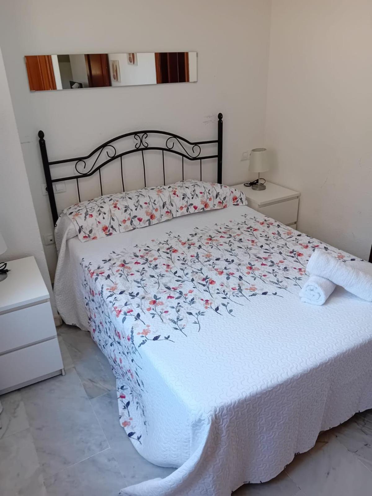 Apartamento Sostoa 1 マラガ エクステリア 写真